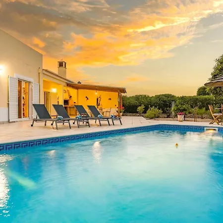 Villa Karibou With Fruit Garden And Private Pool Benafim