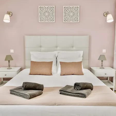 Karibou With Fruit Garden And Private Pool Villa Benafim