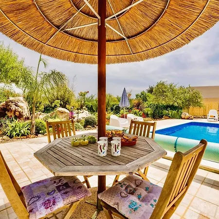 Villa Karibou With Fruit Garden And Private Pool Benafim