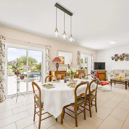 Karibou With Fruit Garden And Private Pool Villa *